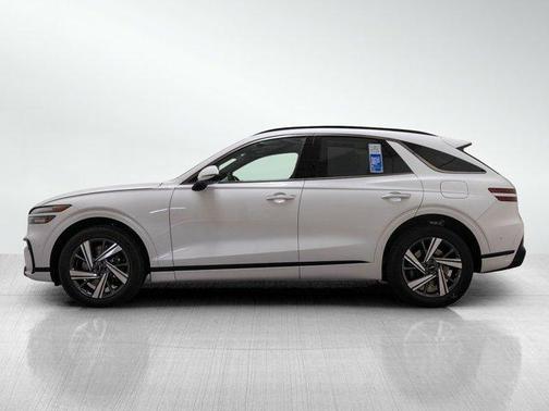 2026 Genesis GV70 3.5T Sport Advanced