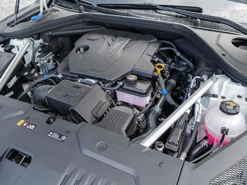 2025 Genesis GV70 2.5T