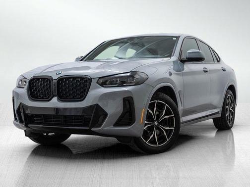 2025 BMW X4 xDrive30i