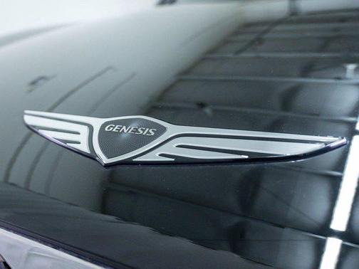 Black 2023 Genesis G90 3.5T e-SC