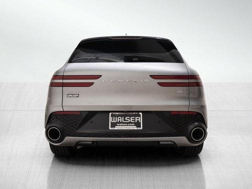 2025 Genesis GV70 2.5T