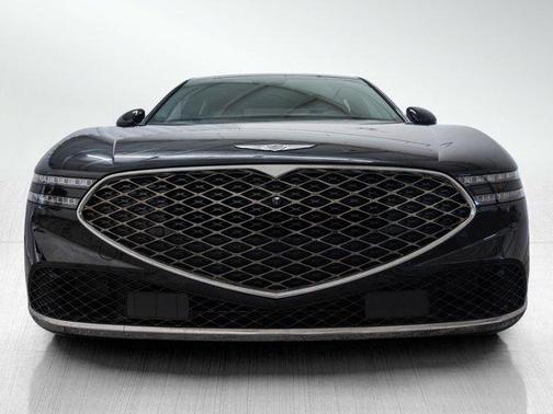 Vik Black 2023 Genesis G90 3.5T e-SC