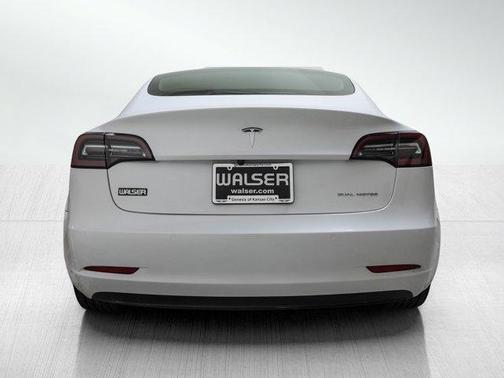 2020 Tesla Model 3 Long Range