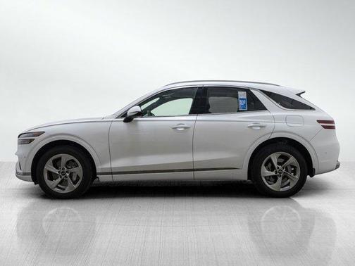 Uyuni White 2026 Genesis GV70 2.5T Advanced