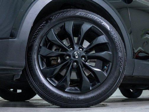 2020 Kia Sorento EX V6