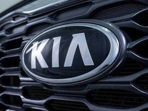 2020 Kia Sorento EX V6