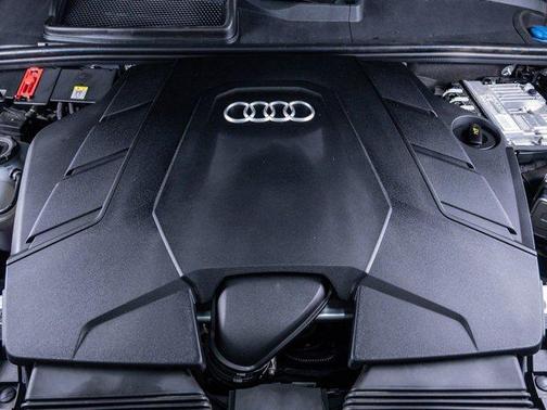 2023 Audi Q7 55 Prestige