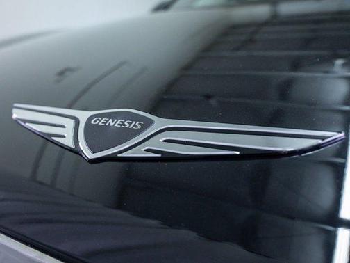 Vik Black 2024 Genesis G90 3.5T e-SC