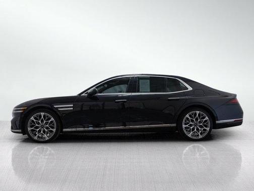 Vik Black 2024 Genesis G90 3.5T e-SC