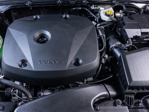 2019 Volvo XC40 T5 Inscription