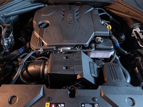 2026 Genesis GV70 2.5T