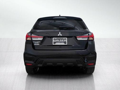 Labrador Black Pearl 2025 Mitsubishi Outlander Sport ES