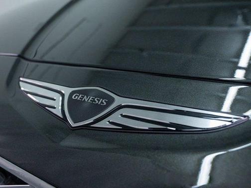Green 2026 Genesis GV80 2.5T Prestige