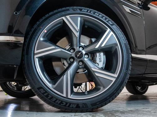 2025 Genesis GV80 2.5T Prestige