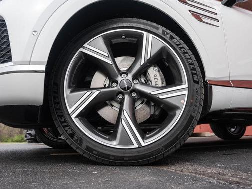 2025 Genesis GV80 2.5T Prestige