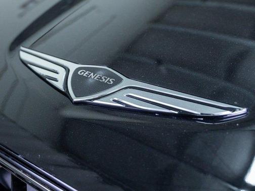 Vik Black 2026 Genesis GV70 2.5T Sport Prestige