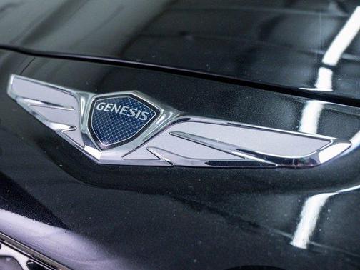 Vik Black 2023 Genesis G70 3.3T