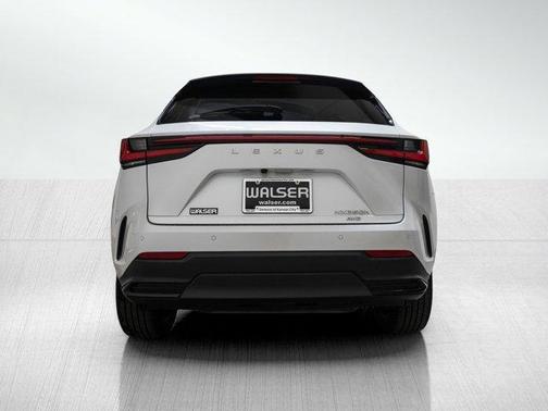 2022 Lexus NX 350h Premium