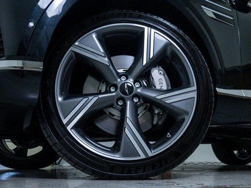 2025 Genesis GV80 2.5T Prestige