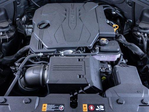 2025 Genesis GV80 2.5T Prestige