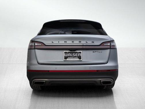 2020 Lincoln Nautilus Black Label