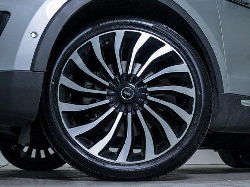 2020 Lincoln Nautilus Black Label