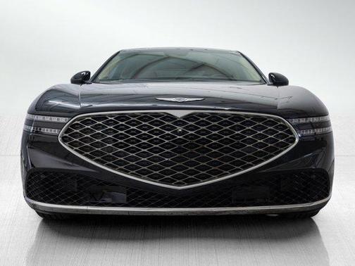 Vik Black 2026 Genesis G90 3.5T e-SC