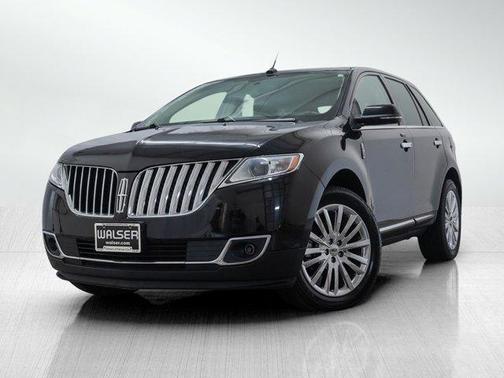 Tuxedo Black Metallic 2015 Lincoln MKX Base