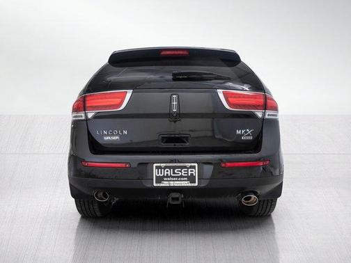 Tuxedo Black Metallic 2015 Lincoln MKX Base