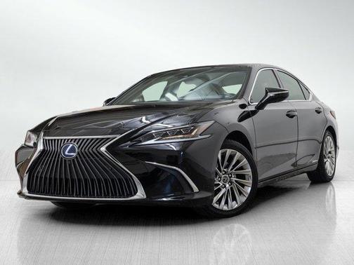 2019 Lexus ES 300h Luxury