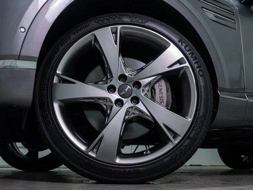 Savile Silver 2024 Genesis GV80 3.5T