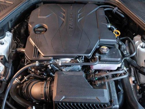 2025 Genesis G80 2.5T Sport Prestige