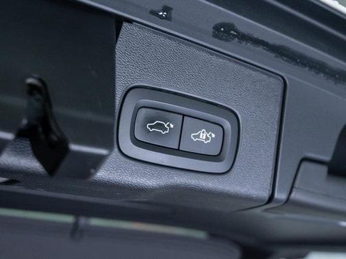 2018 Volvo XC60 T6 Inscription