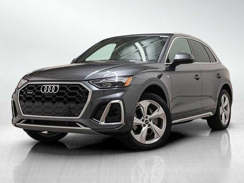 2022 Audi Q5 45 S line Premium Plus
