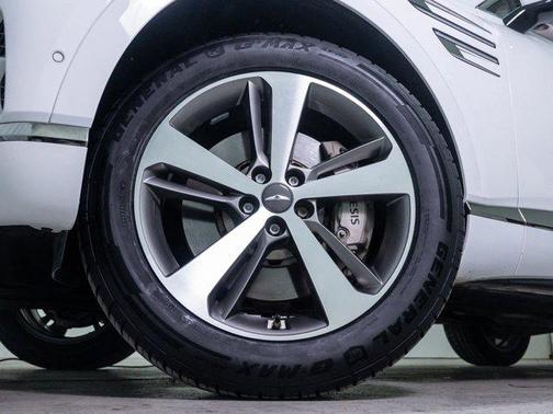 2022 Genesis GV80 2.5T