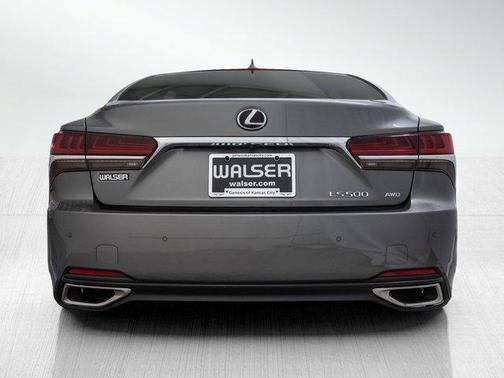 2018 Lexus LS 500 