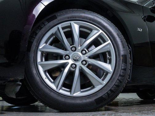 2014 INFINITI Q50 Premium