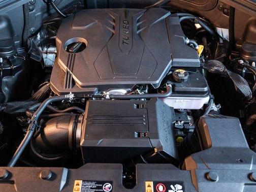 2025 Genesis GV80 2.5T Advanced