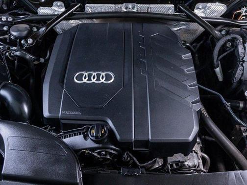 2021 Audi Q5 40 Premium Plus
