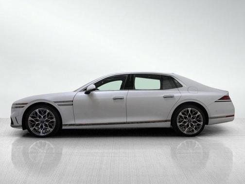 2025 Genesis G90 3.5T e-SC