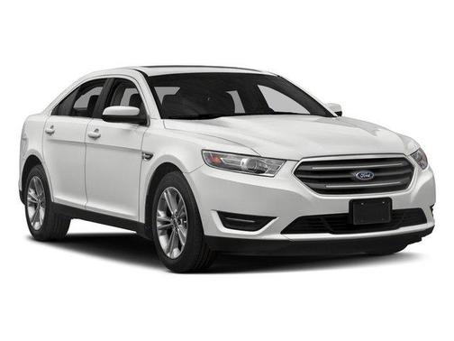 2018 Ford Taurus SEL