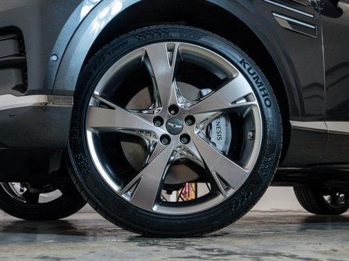 2023 Genesis GV80 2.5T
