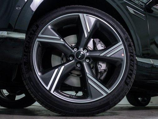 Vik Black 2026 Genesis GV80 3.5T Prestige