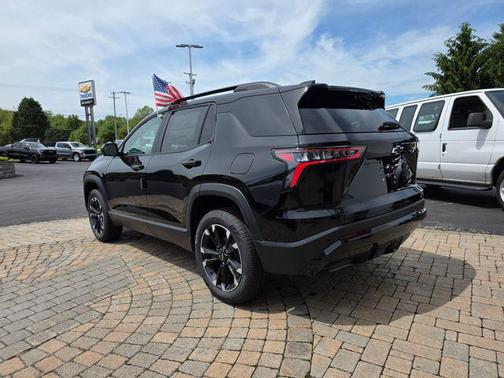 Mosaic Black Metallic 2026 Chevrolet Equinox RS