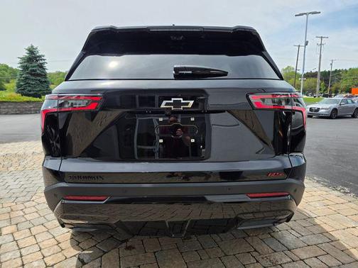 Mosaic Black Metallic 2026 Chevrolet Equinox RS
