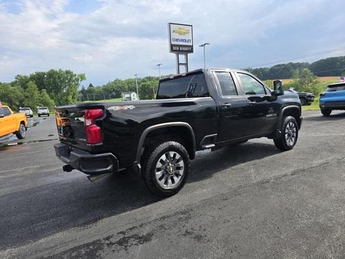 2024 Chevrolet Silverado 2500 Custom