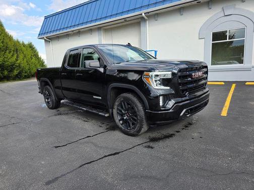 Onyx Black 2022 GMC Sierra 1500 Elevation