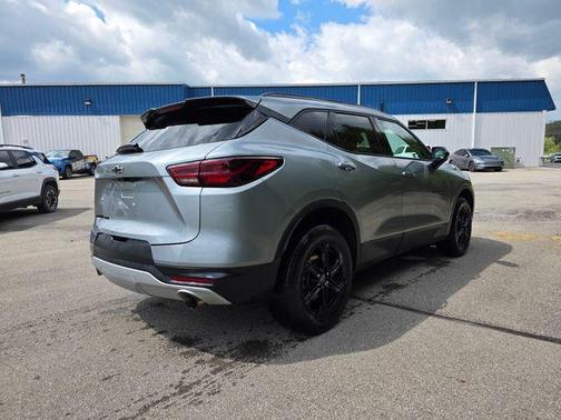 Sterling Gray Metallic 2023 Chevrolet Blazer 2LT