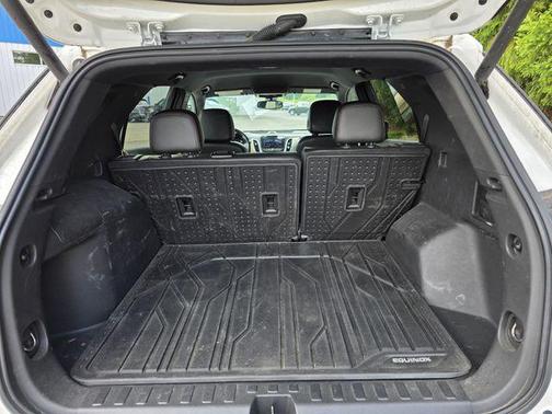 Summit White 2023 Chevrolet Equinox Premier w/1LZ