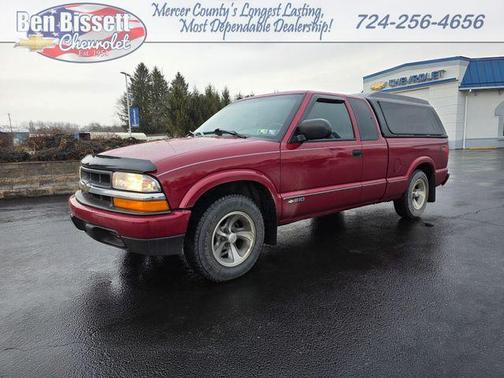 2003 Chevrolet S-10 Base